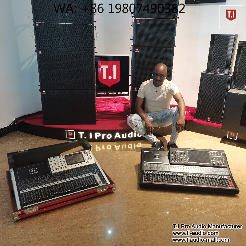 Audio Music Dj - 32チャンネルデジタルミキサーコンソール、パーティーやライブミュージックショー用のプロフェッショナルDJオーディオ機器